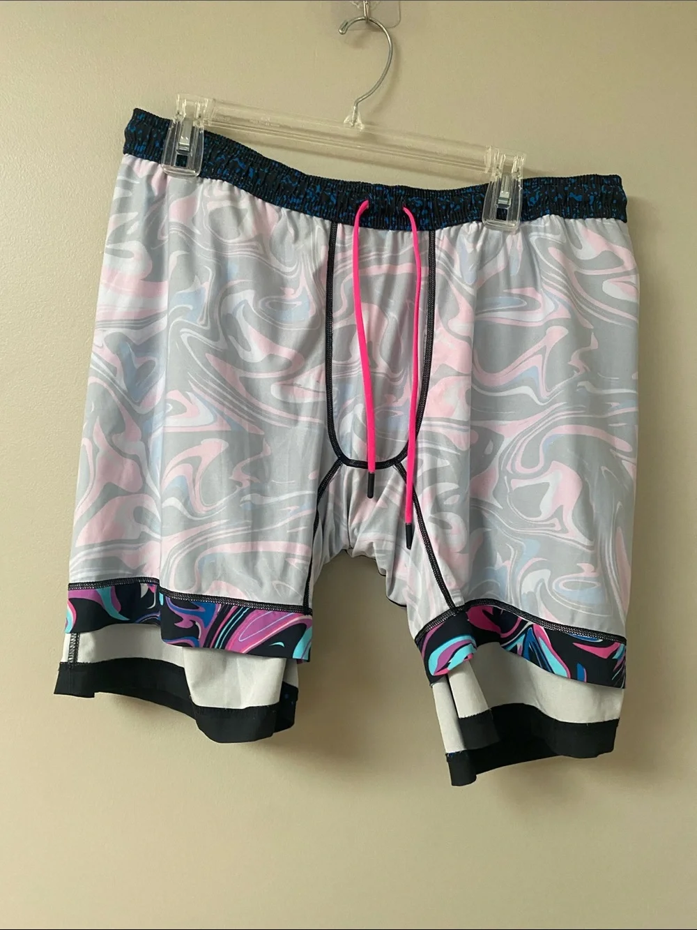 chubbies Black Swim Trunks with Blue Speckle 7” inseam 2XL